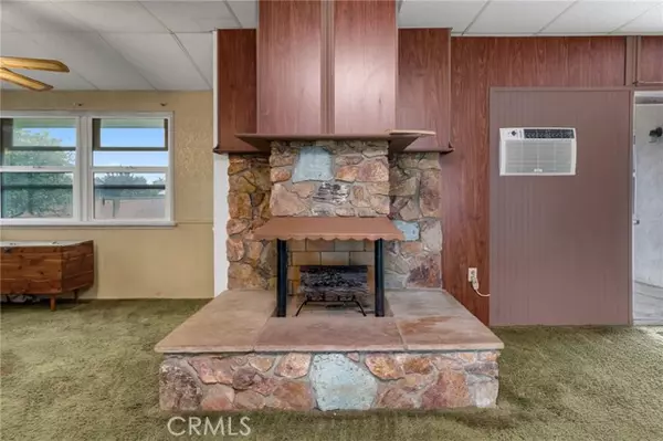 Anaheim, CA 92802,1751 S Heather LN