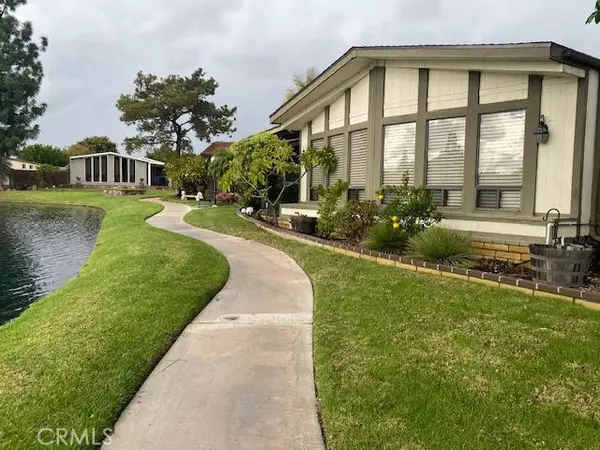 Brea, CA 92821,655 Wood Lake DR 190