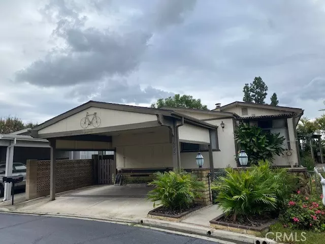 Brea, CA 92821,655 Wood Lake DR 190