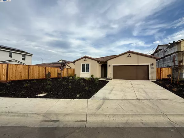 1013 Bluebell CIR, Discovery Bay, CA 94505-9376