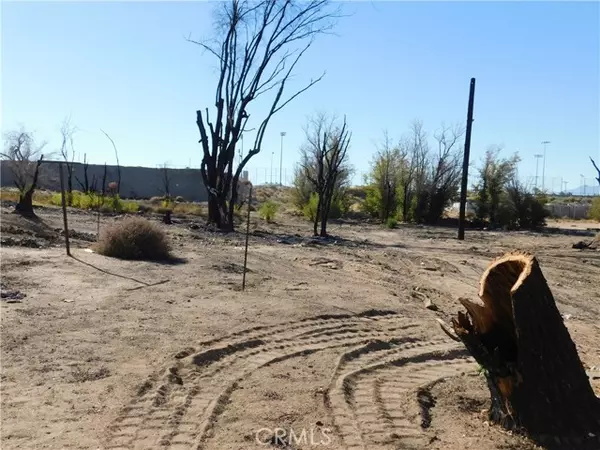 Victorville, CA 92392,13237 Aster RD