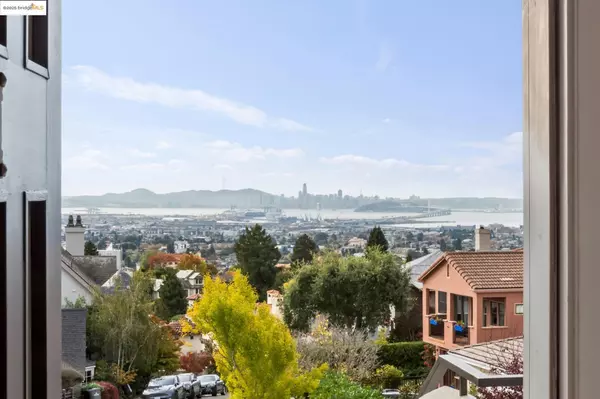 Oakland, CA 94618,14 Contra Costa PL