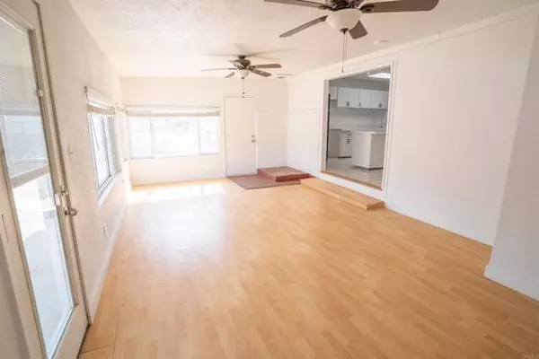 Chula Vista, CA 91911,164 Tremont ST