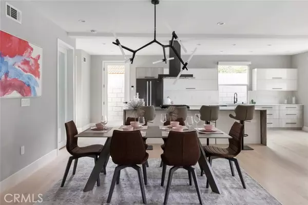 Woodland Hills, CA 91364,4731 Topanga Canyon BLD