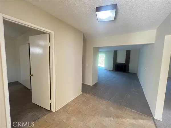 Cerritos, CA 90703,12123 Eastman