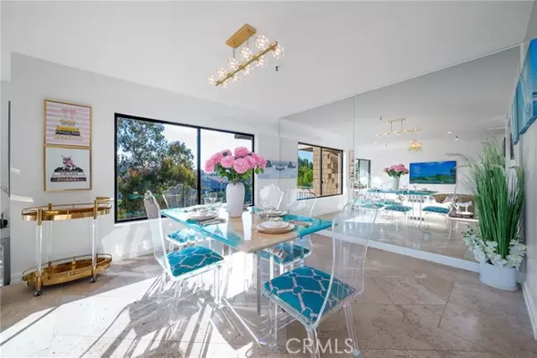 Newport Beach, CA 92660,67 Sea Island DR