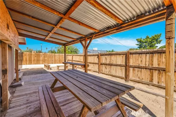 Twentynine Palms, CA 92277,6185 Chia