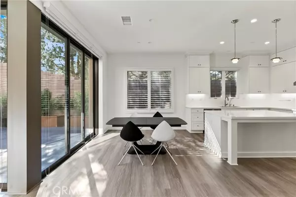 Irvine, CA 92602,112 Vigna