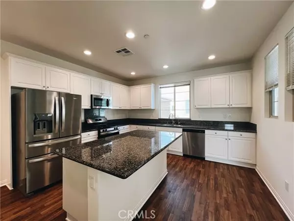 Chino, CA 91708,7554 Botany