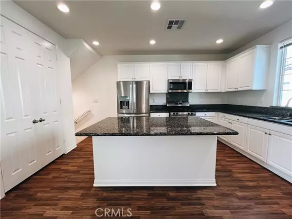 Chino, CA 91708,7554 Botany