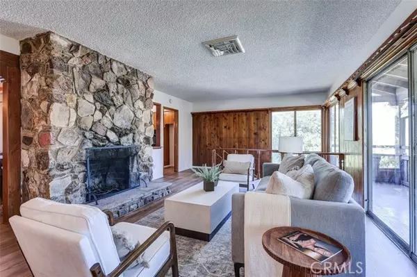 Sunland, CA 91040,7951 Glenties LN