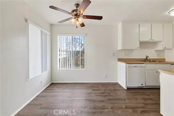 Bellflower, CA 90706,16205 Cornuta Ave 7