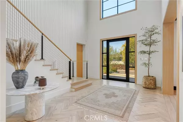 Encino, CA 91436,4050 Contera RD