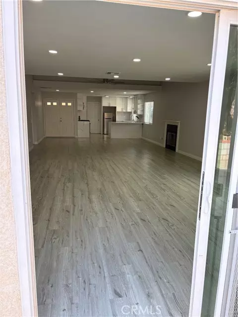 Moreno Valley, CA 92557,23320 Sonnet