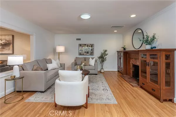 Burbank, CA 91504,842 Cornell