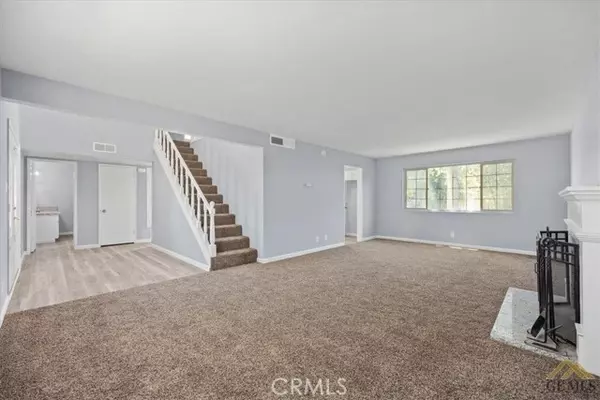 Bakersfield, CA 93309,4005 Madrid AVE