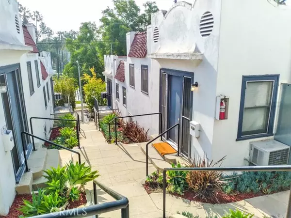 Los Angeles, CA 90026,907 Glendale