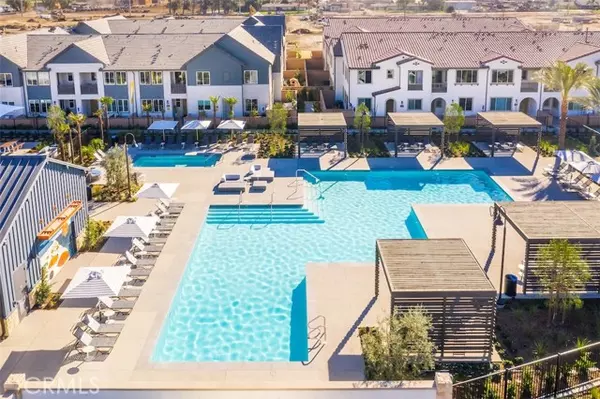 Ontario, CA 91761,4153 S S. LIMECREST PASEO 61