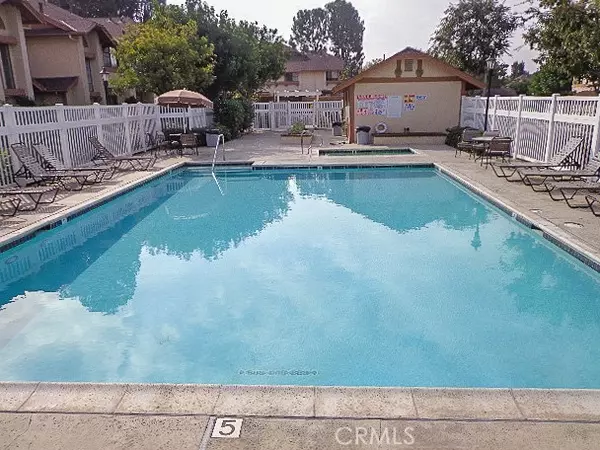 Fullerton, CA 92833,3055 Colt WAY 219