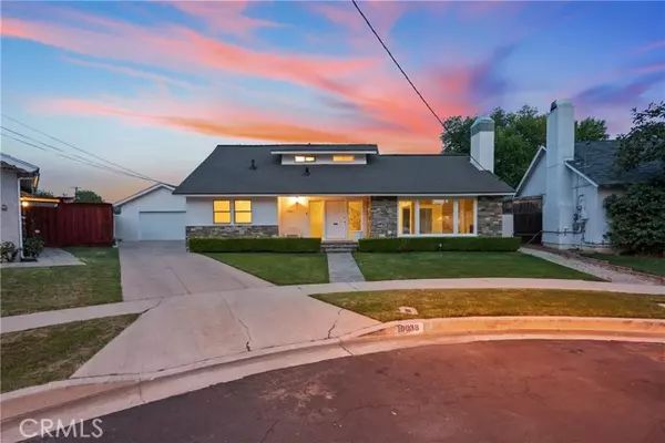 Granada Hills, CA 91343,10038 Ruffner