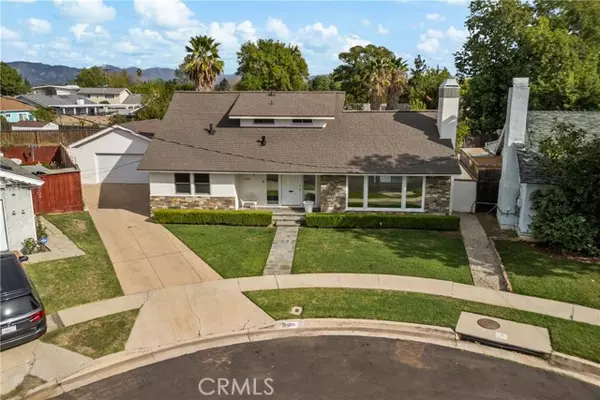 Granada Hills, CA 91343,10038 Ruffner