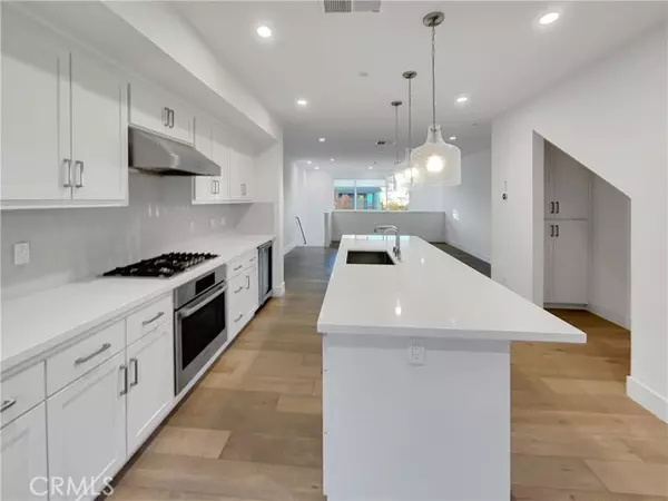 Los Gatos, CA 95032,15021 Briggs CT