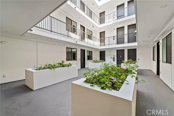 Van Nuys, CA 91405,7510 Sepulveda BLD 101