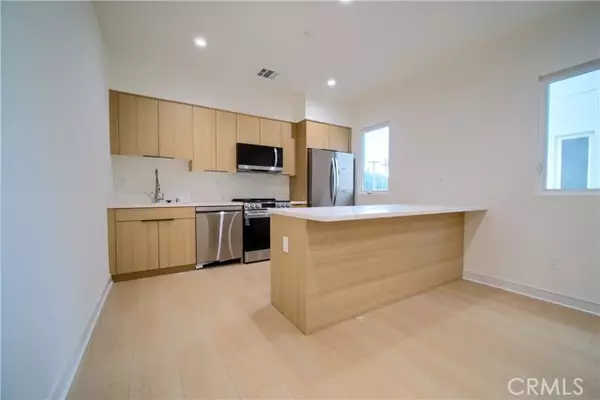 Los Angeles, CA 90042,257 Ave 54