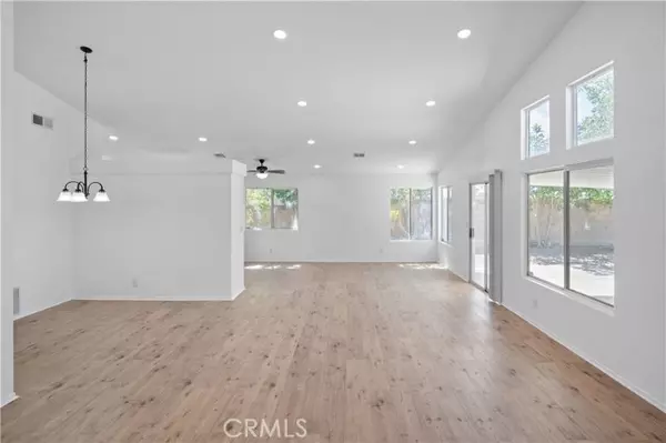 Lancaster, CA 93536,44133 32nd