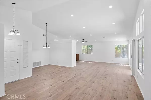 Lancaster, CA 93536,44133 32nd