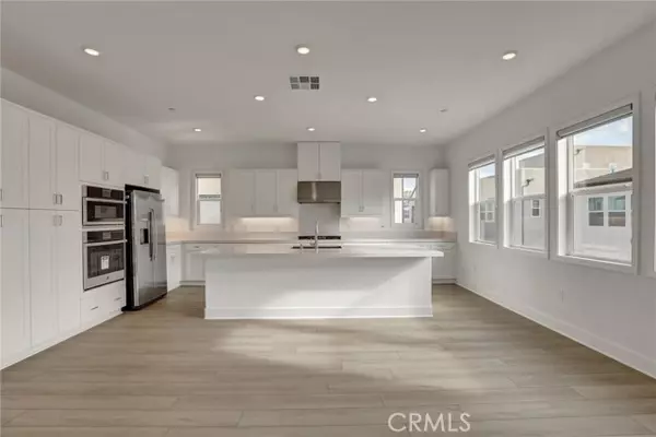 Irvine, CA 92618,134 Proctor