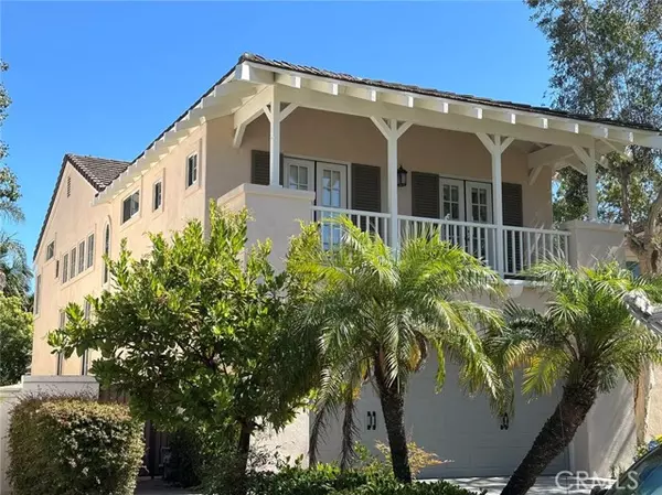 Lake Forest, CA 92610,44 Blanco