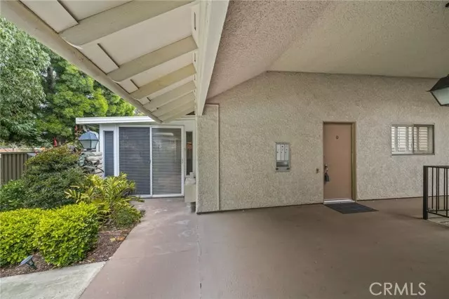 Laguna Woods, CA 92637,5322 Bahia Blanca Q