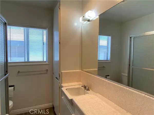 Alhambra, CA 91801,320 N Stoneman AVE E