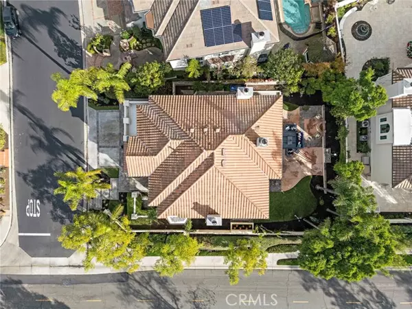 Rancho Santa Margarita, CA 92679,2 Dellwood