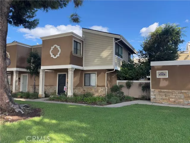 10720 Woodley AVE 3, Granada Hills, CA 91344