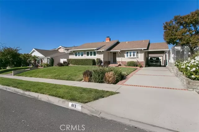 Burbank, CA 91504,613 Tufts