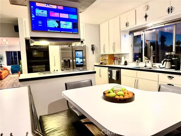 Whittier, CA 90601,11759 S CIR