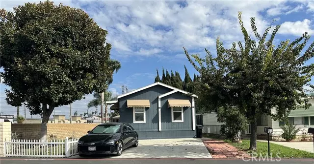 Anaheim, CA 92801,2770 W Lincoln 55