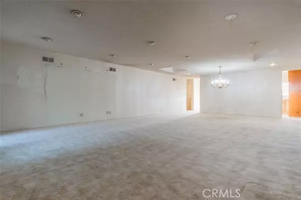 Simi Valley, CA 93065,1434 Venice