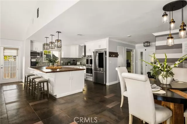 Orange, CA 92867,822 E Lomita AVE