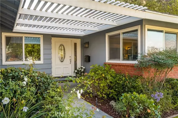 Orange, CA 92867,822 E Lomita AVE