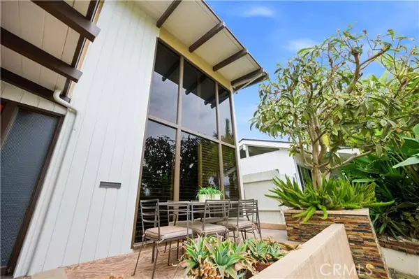 Long Beach, CA 90803,267 Nieto AVE