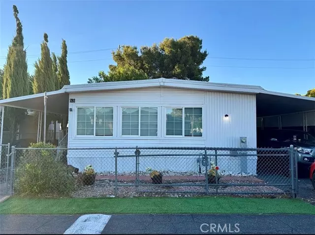 Apple Valley, CA 92308,22601 Bear Valley RD 63