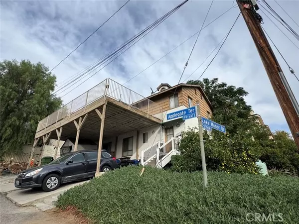 Chatsworth, CA 91311,9208 Applegate TER