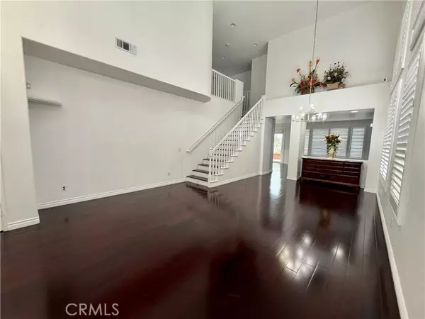 Huntington Beach, CA 92648,1202 Summerview