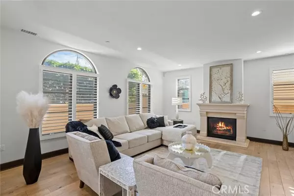 Los Angeles, CA 90024,10523 Ashton 101