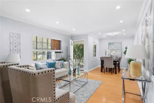 Van Nuys, CA 91406,16154 Gilmore