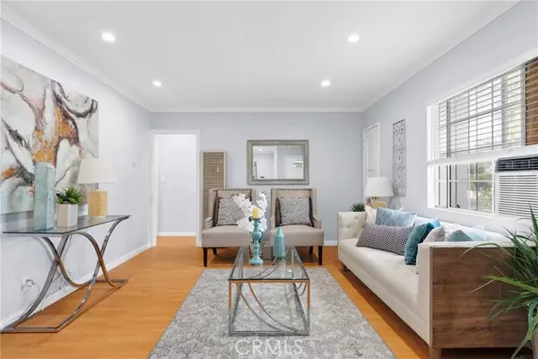 Van Nuys, CA 91406,16154 Gilmore