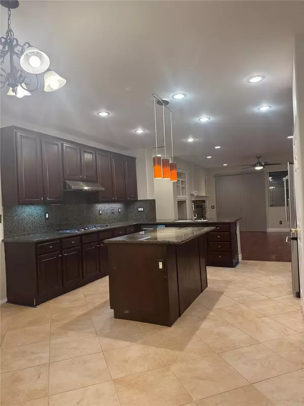 West Hills, CA 91307,7036 Sausalito